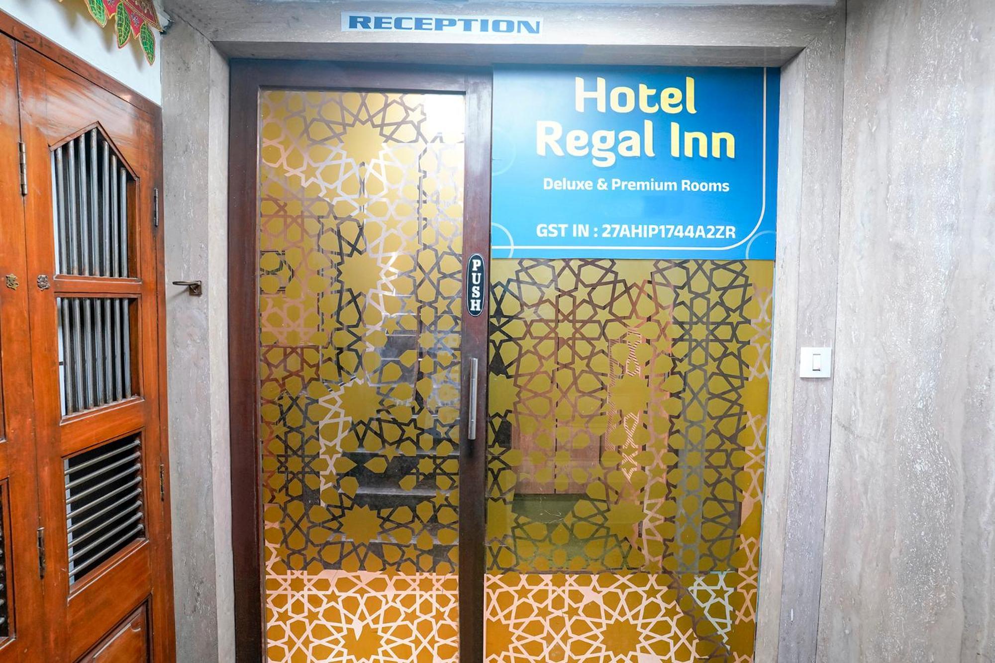 Fabhotel Regal 3* Mumbai