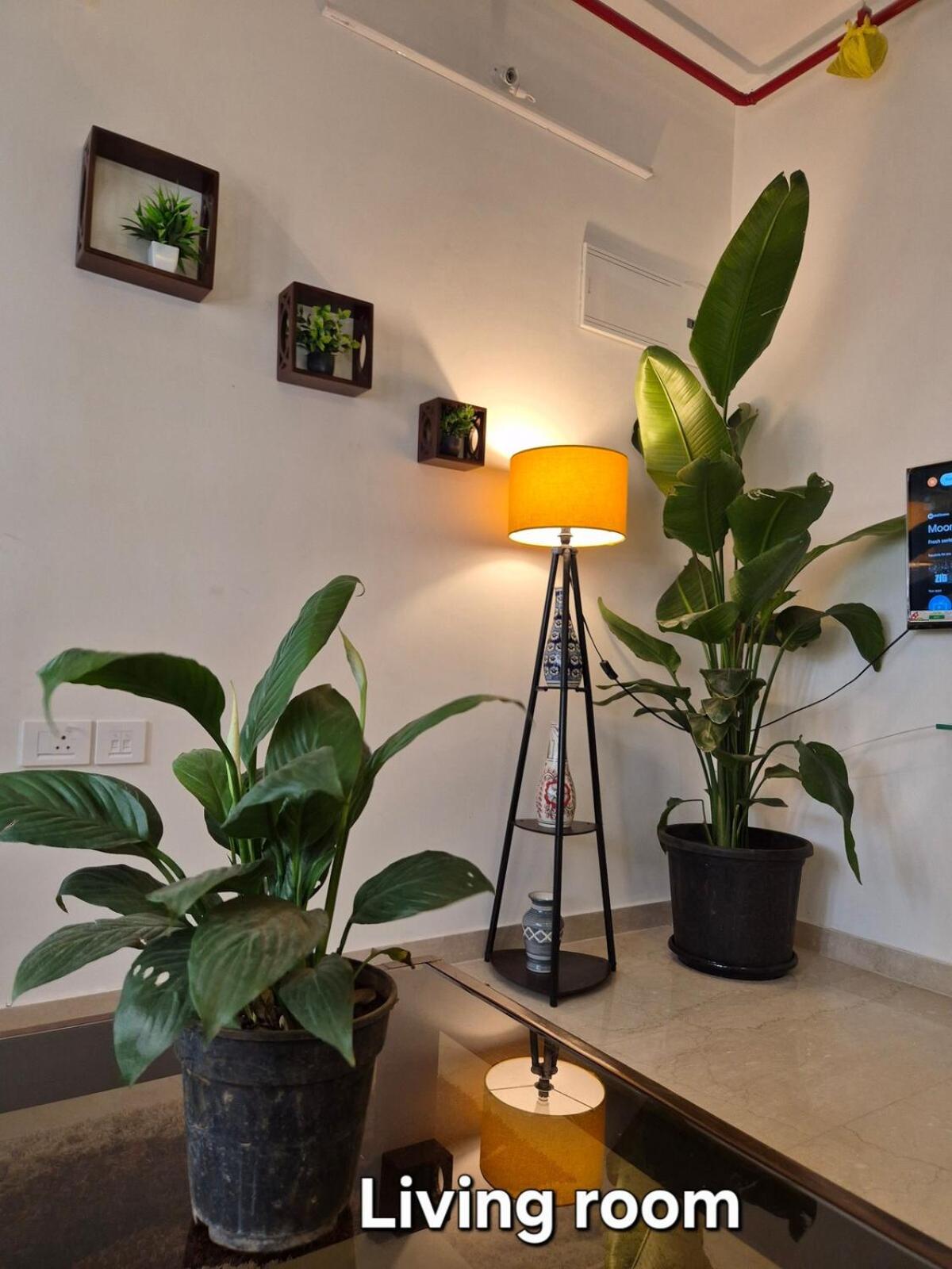 Apartment Sky View 1bhk Near Nesco & Jp Morgan