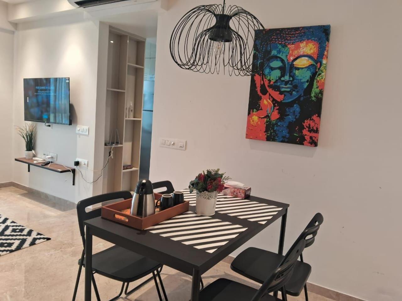 1br Theme In Powai * Mumbai
