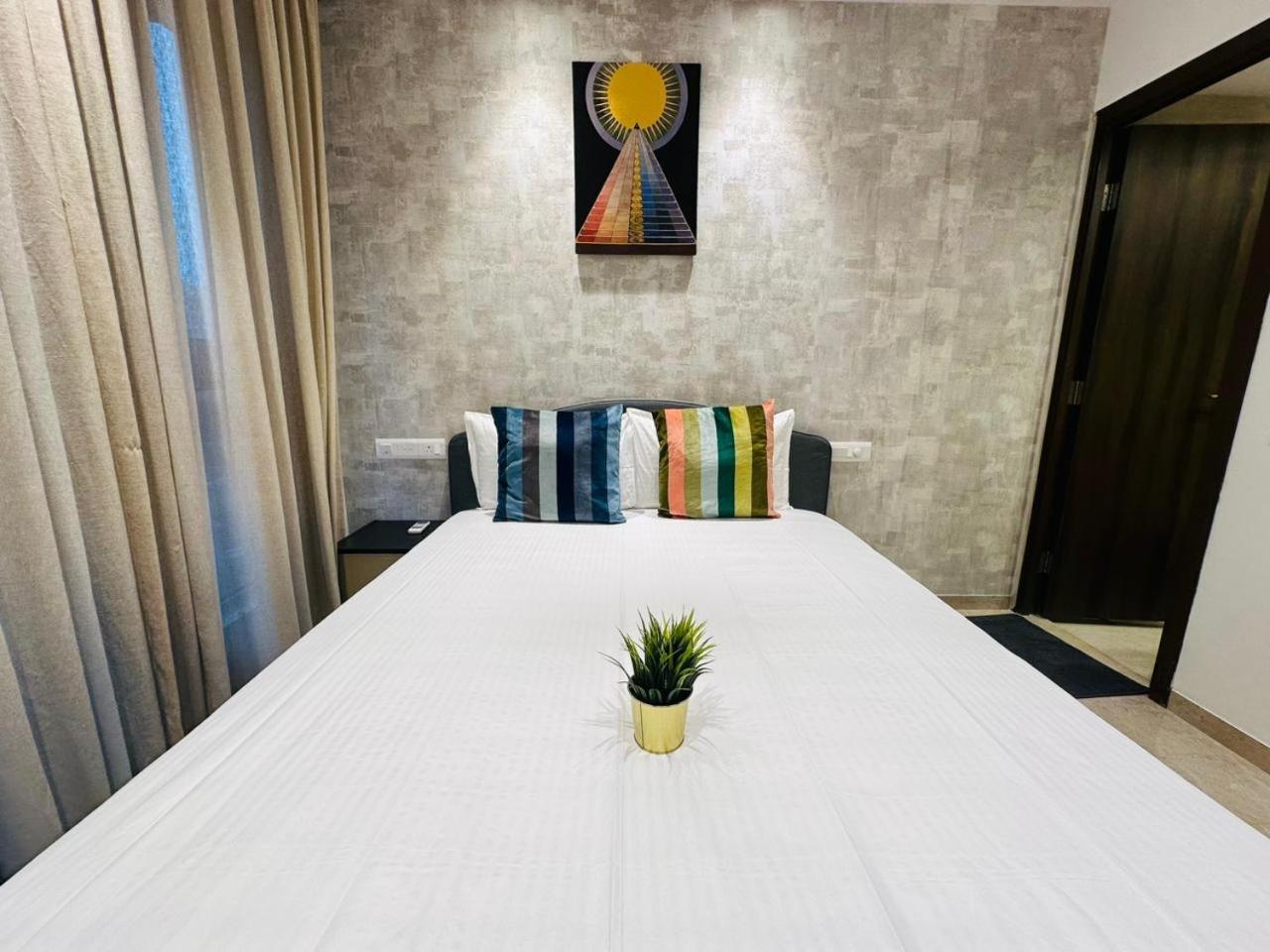 1br Theme In Powai Apartment Mumbai