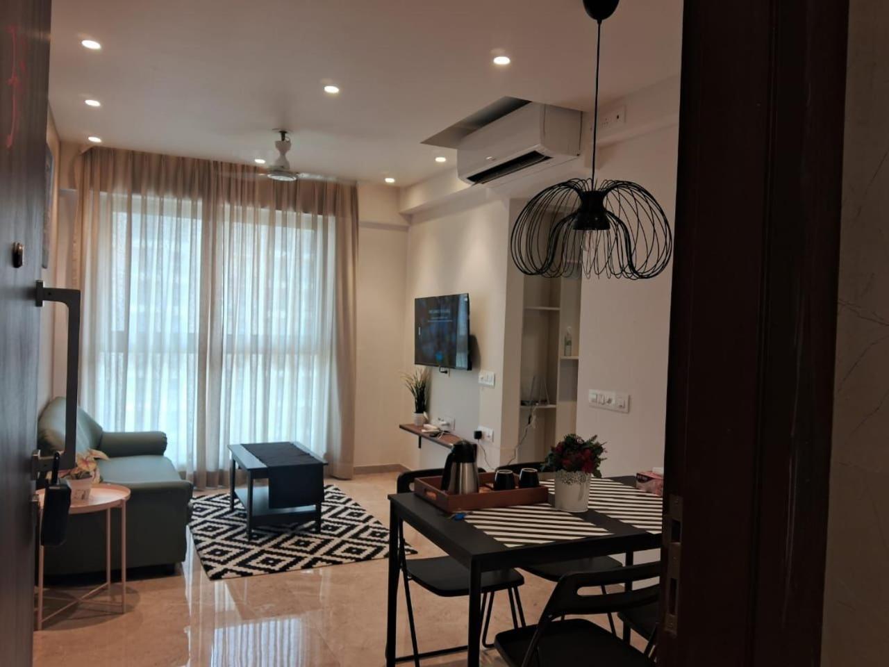 1br Theme In Powai Apartment Mumbai
