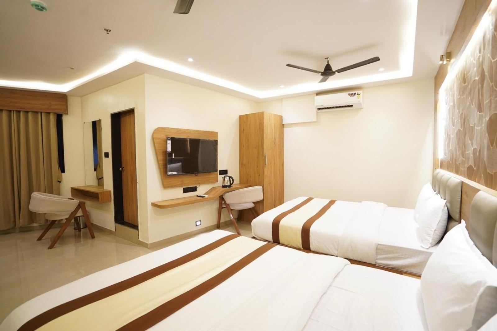 Lancaster 3* Mumbai