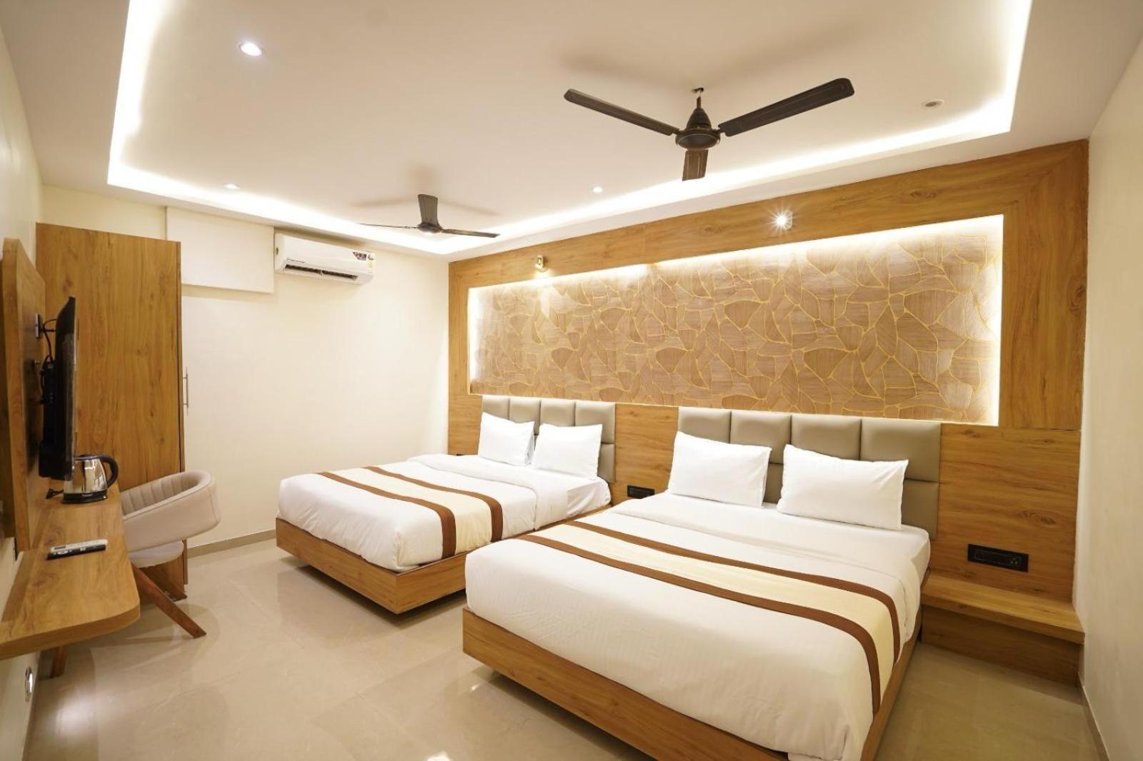 Hotel Lancaster 3*