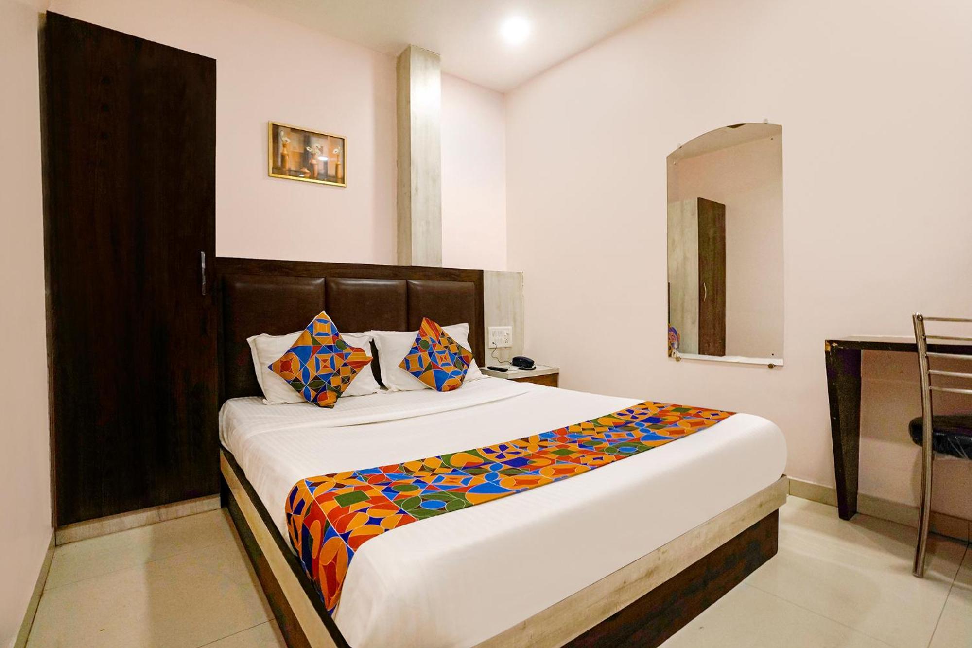 Hotel Fabexpress Tawakkal