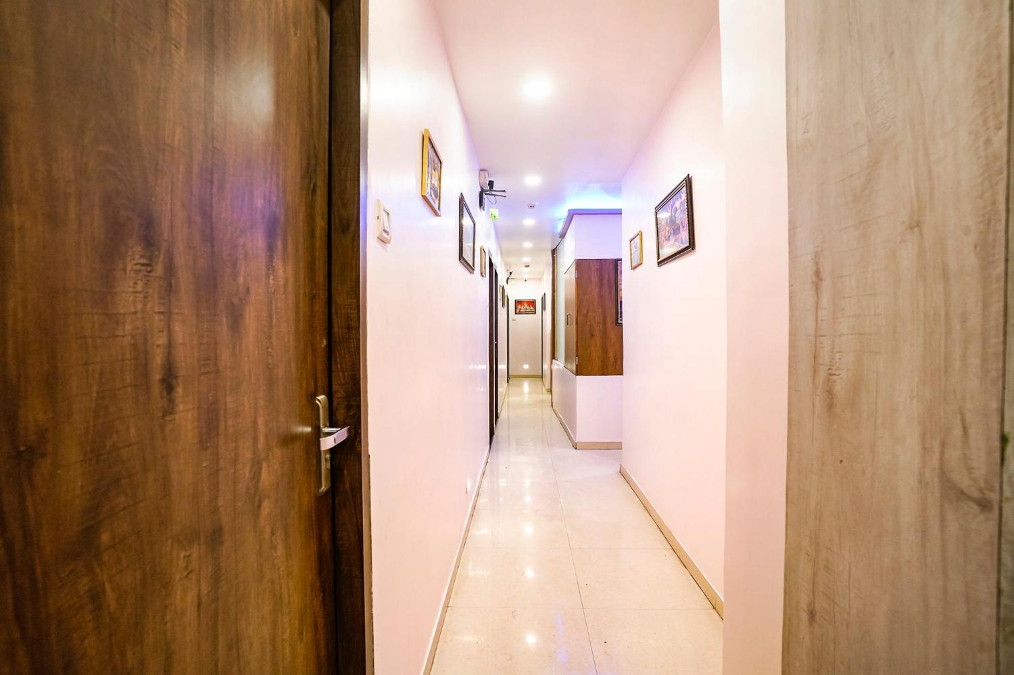 Hotel Fabexpress Tawakkal 2*