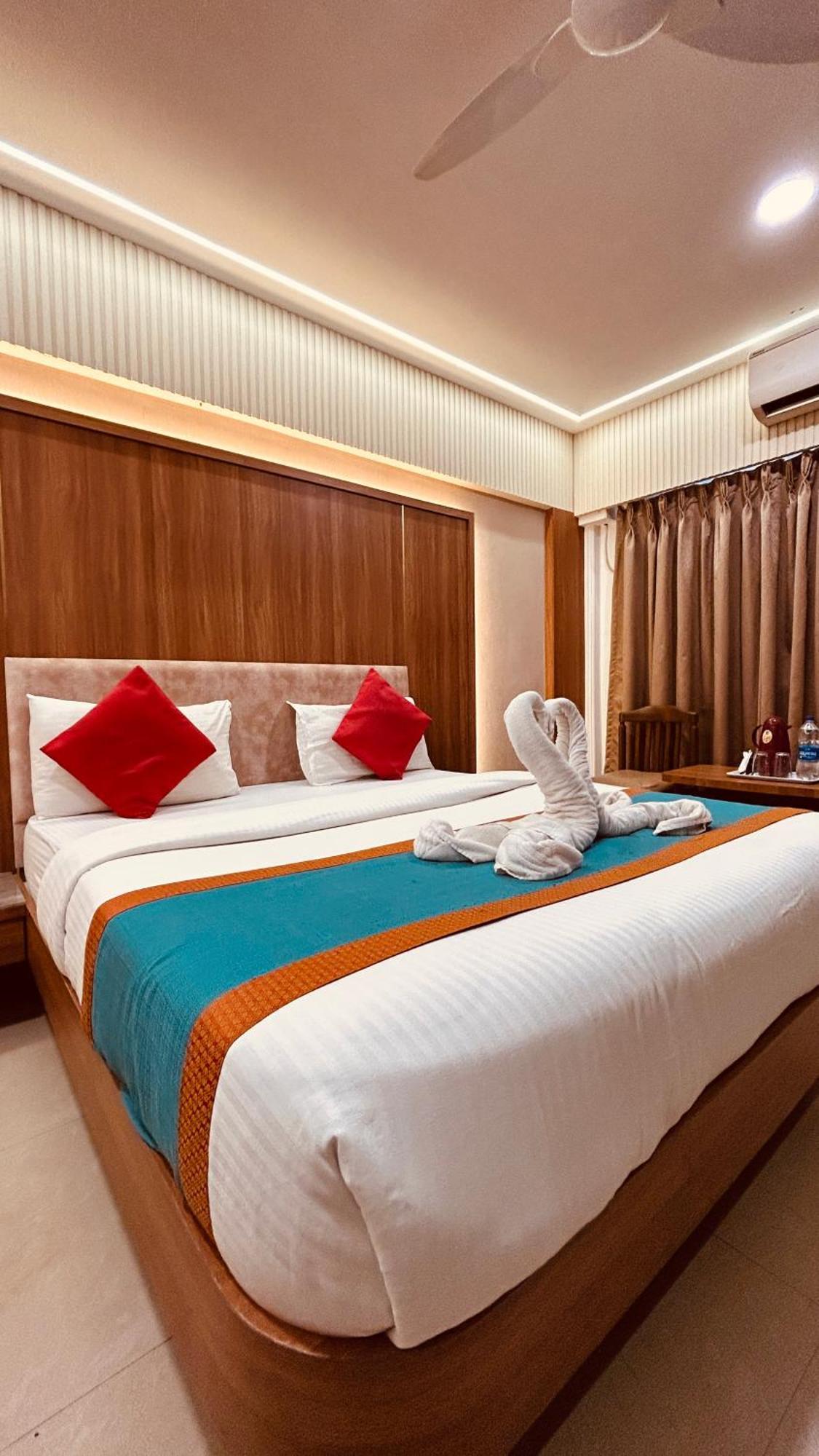Hotel Sahar International 3*