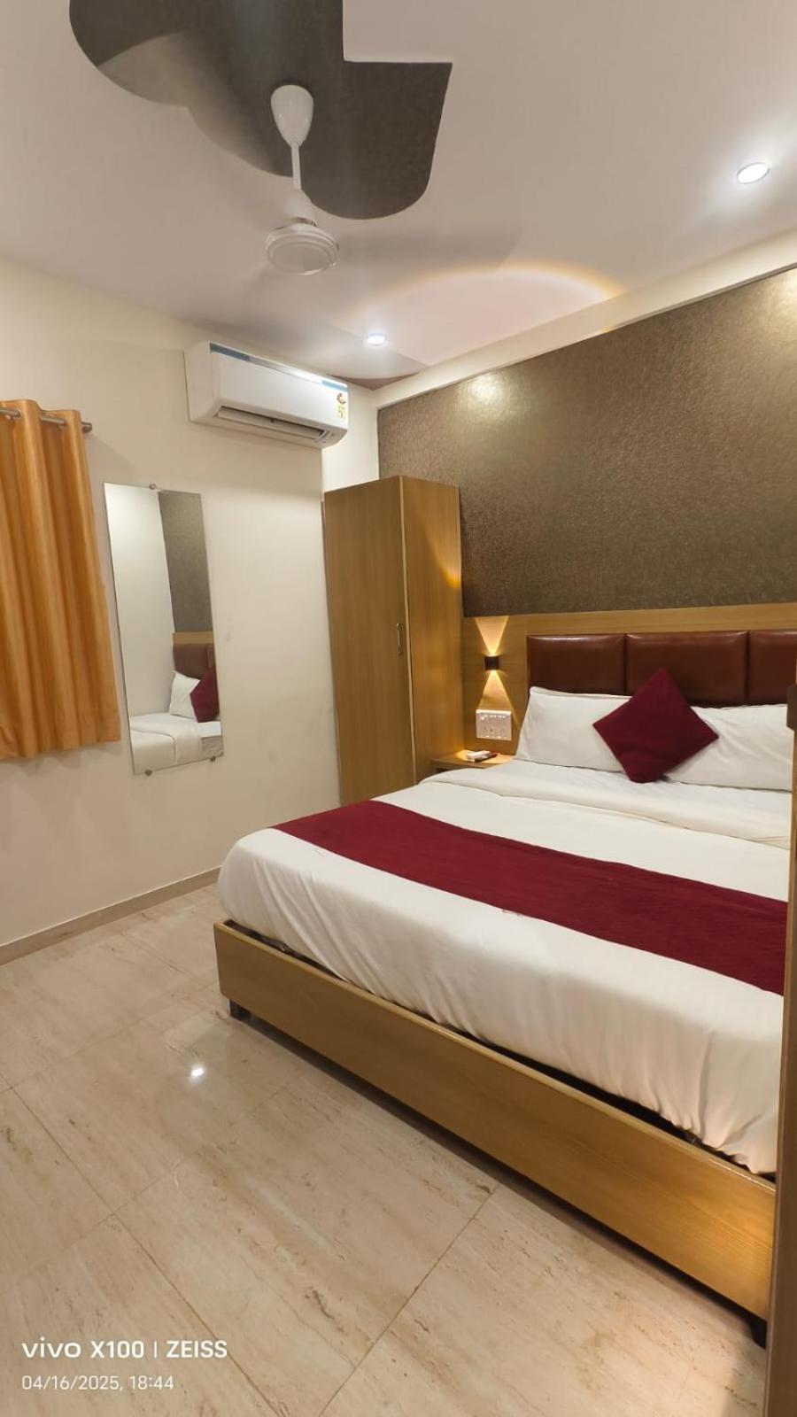 Mount Hotel 2*
