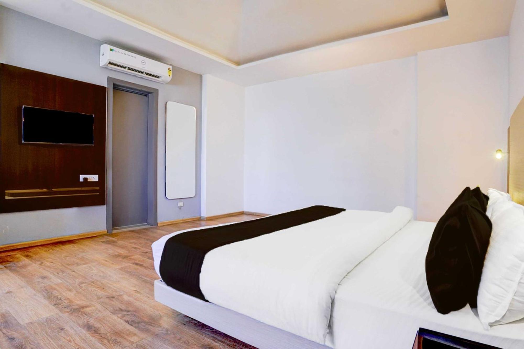 Hotel Collection O Exhibition Centre Goregaon 3*