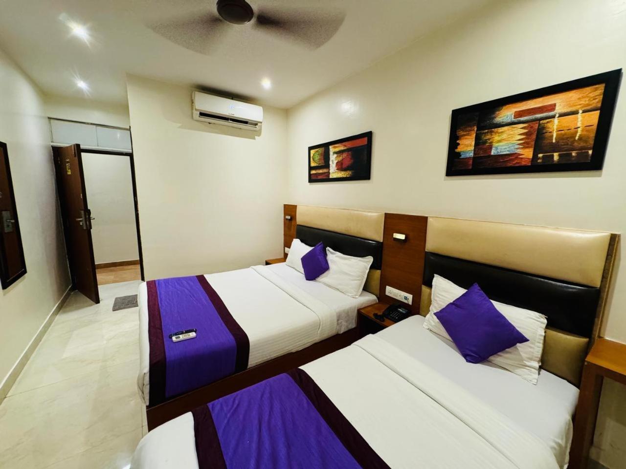 Hotel Liwa - By Avk Near Nesco 3*