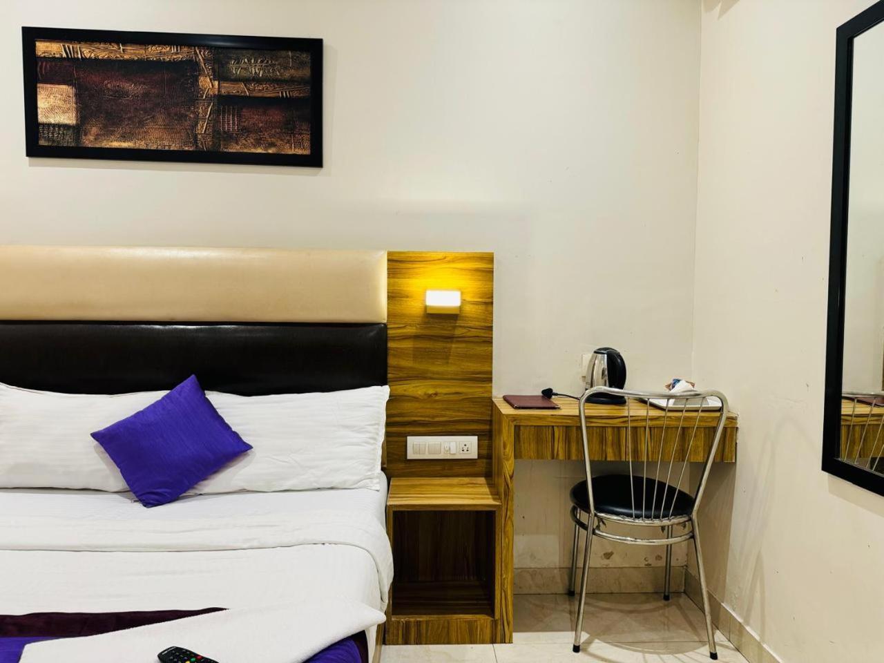 Hotel Liwa - By Avk Near Nesco Mumbai