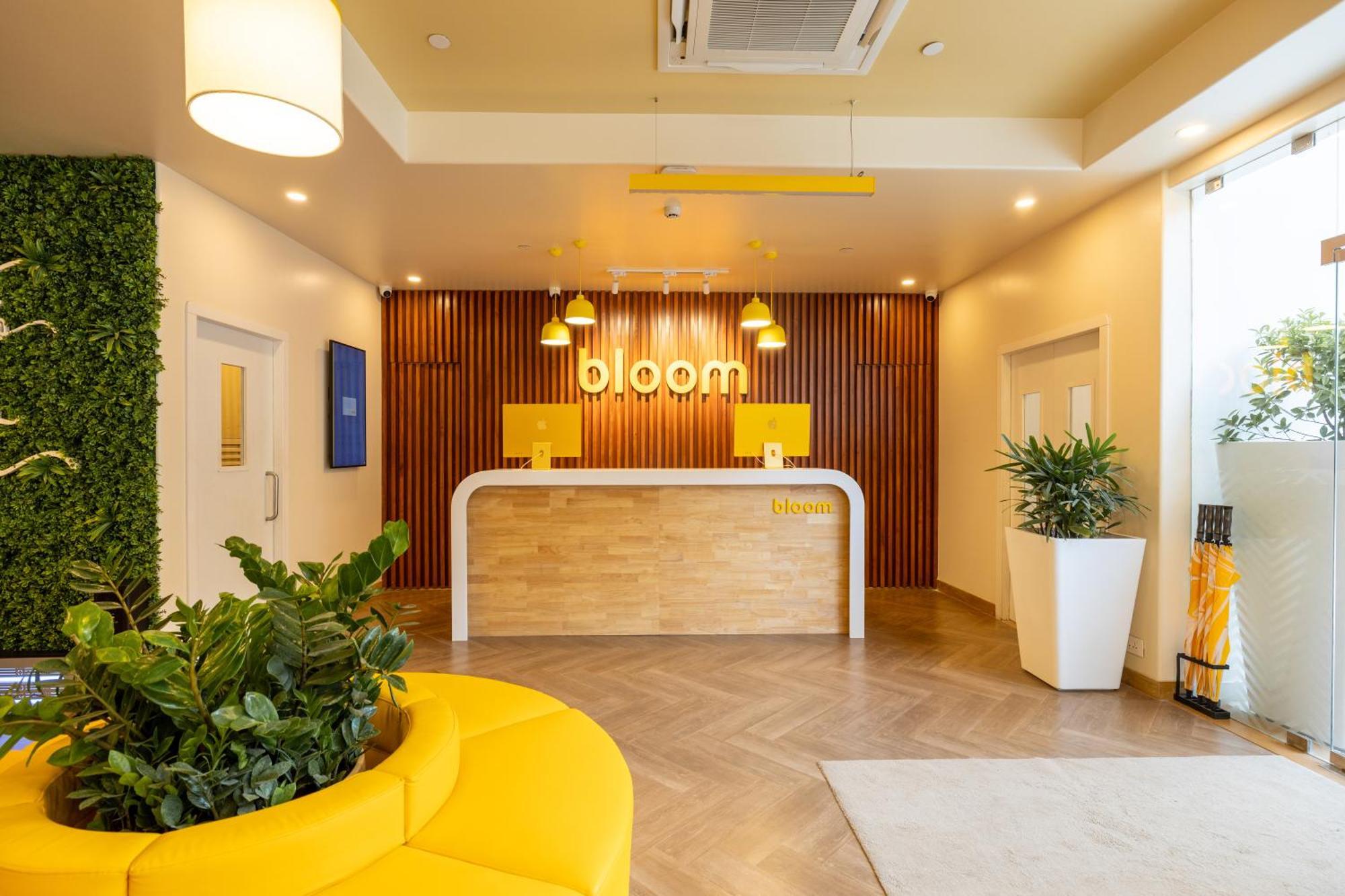 Bloom Hub Weh Andheri