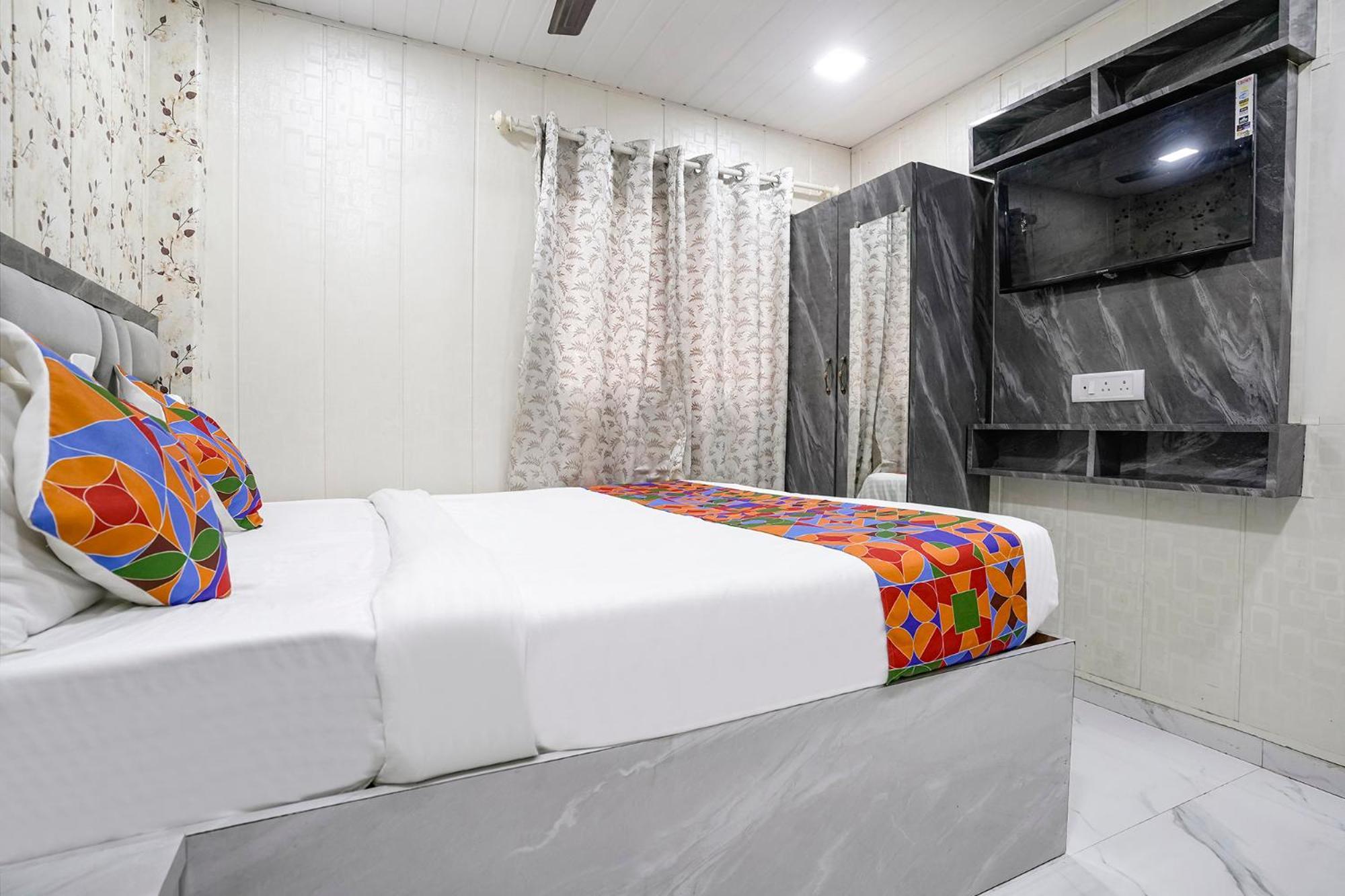 Fabhotel Hans Residency Hotel 3*