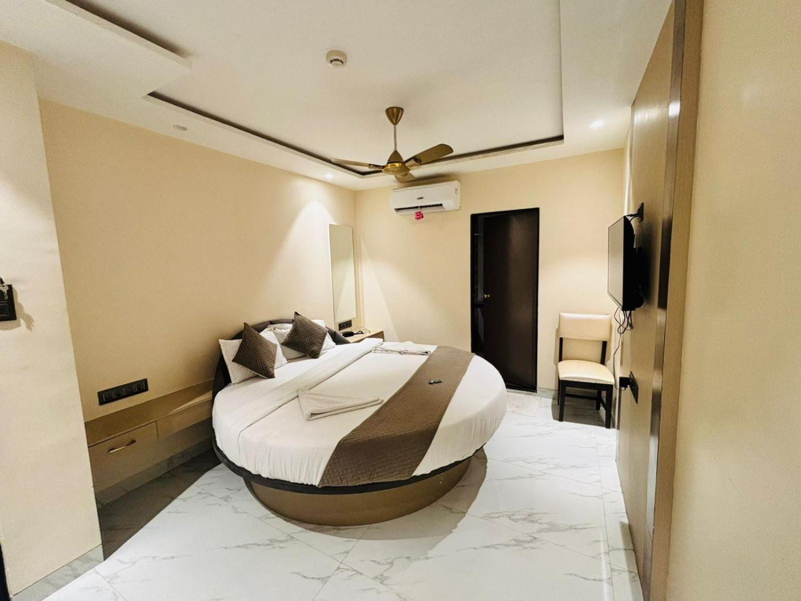 Dolphin Residency 2* Mumbai