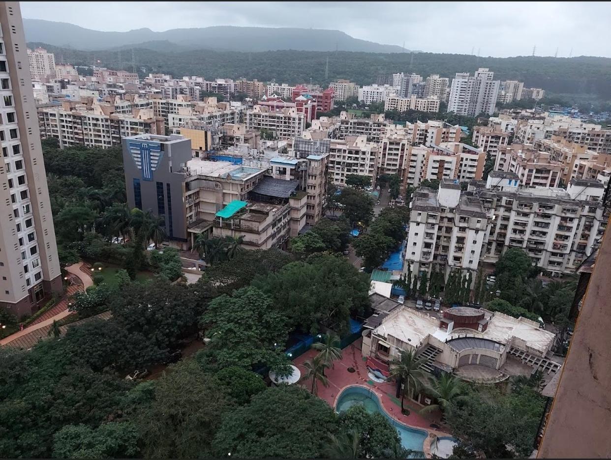 Apartment Lovely Two Bedrooms Huge In Mumbai