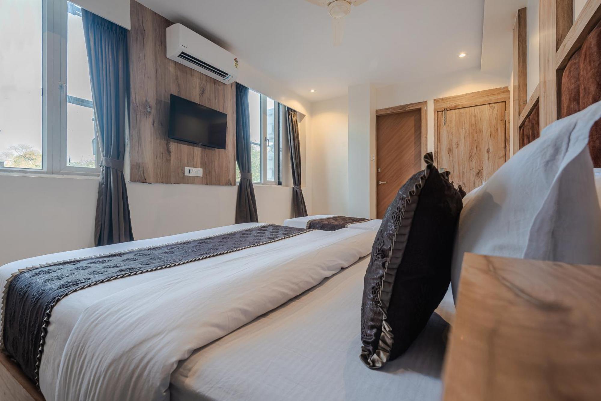 Silver Park Hotel Mumbai