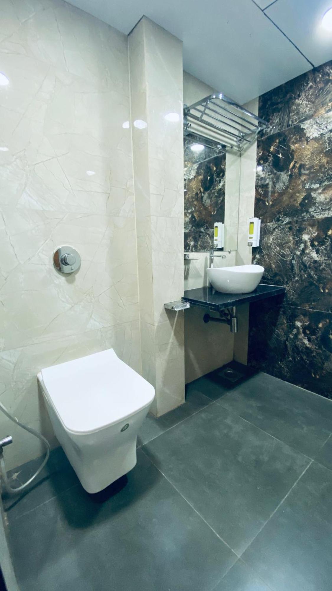 Hotel Bkc Gold View 3*