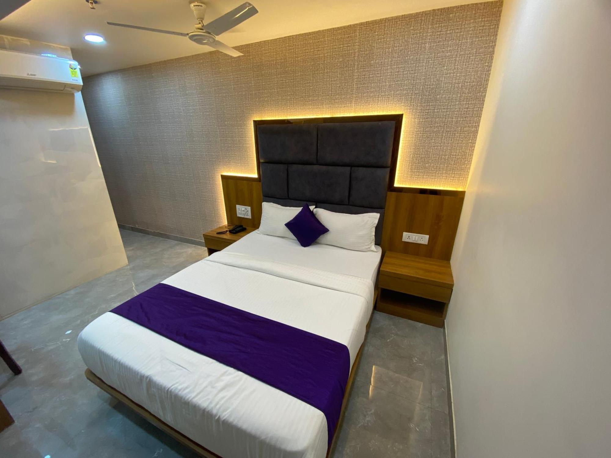 Bkc Gold View Hotel 3*