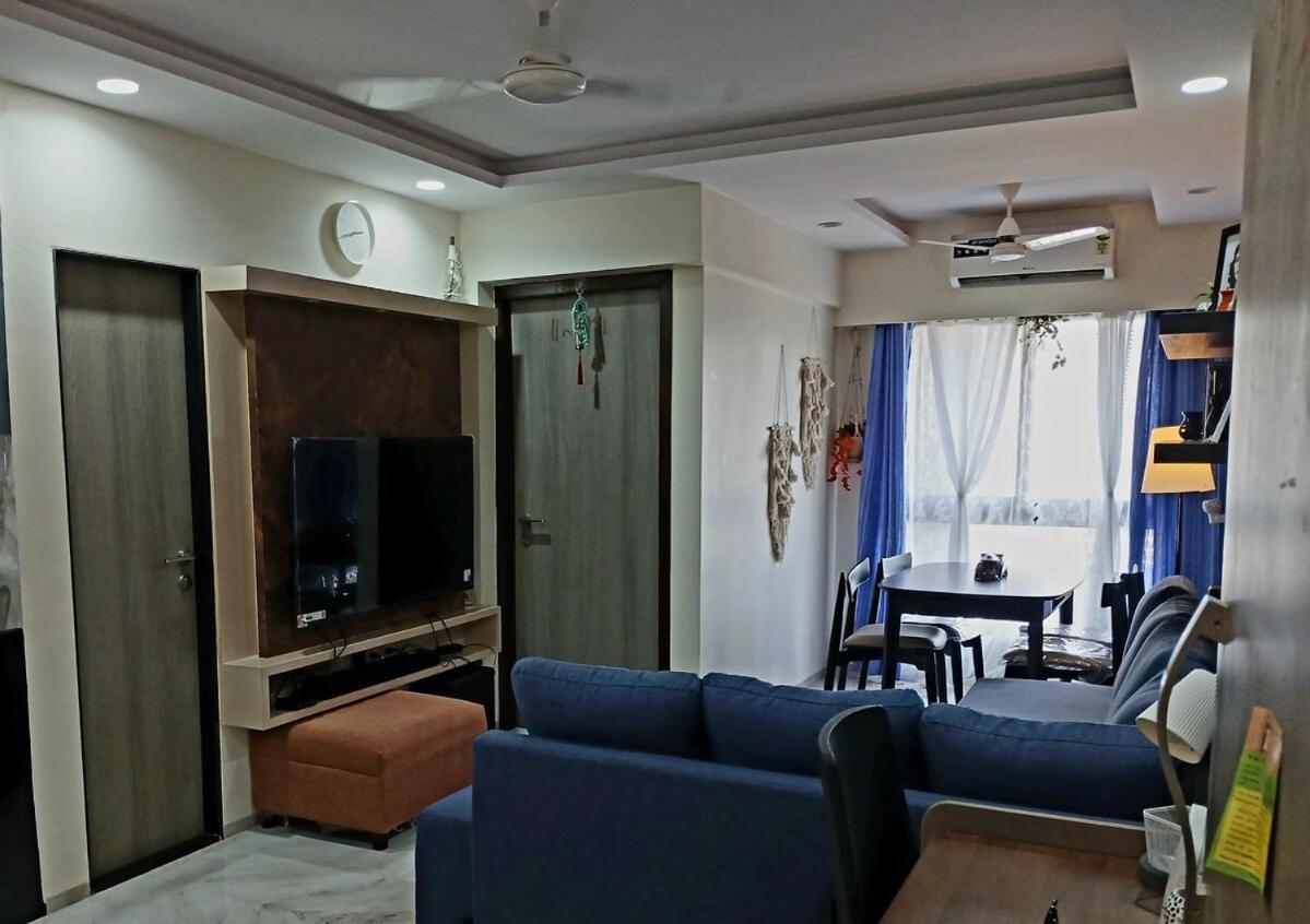 Whispering Woods - 2bed 2bath Lush Lakeside Mumbai