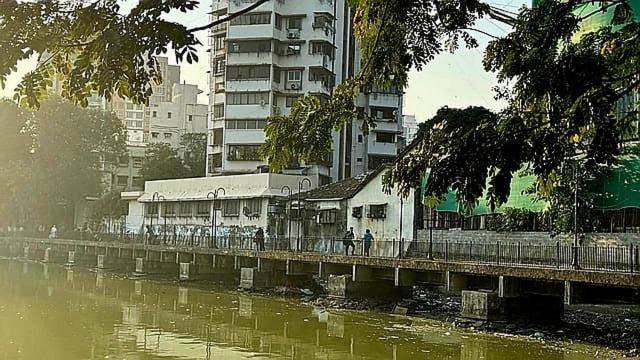 Whispering Woods - 2bed 2bath Lush Lakeside Mumbai