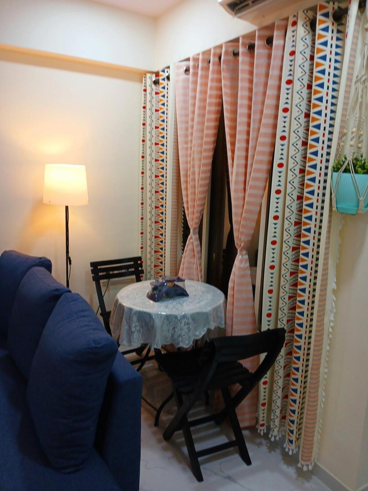 Vienna 2bed 2bath Rustic Village Vibe *