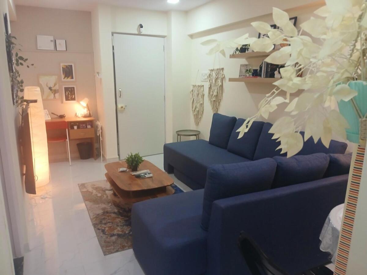 Vienna 2bed 2bath Rustic Village Vibe Apartment *