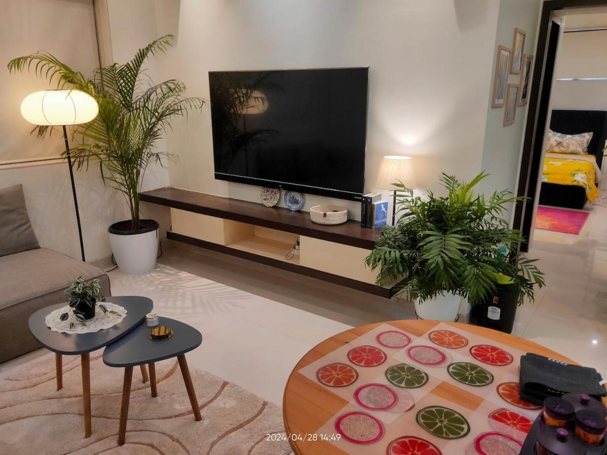Casa Amora - Stylish Luxe 2bed 3bath Luxury * Mumbai