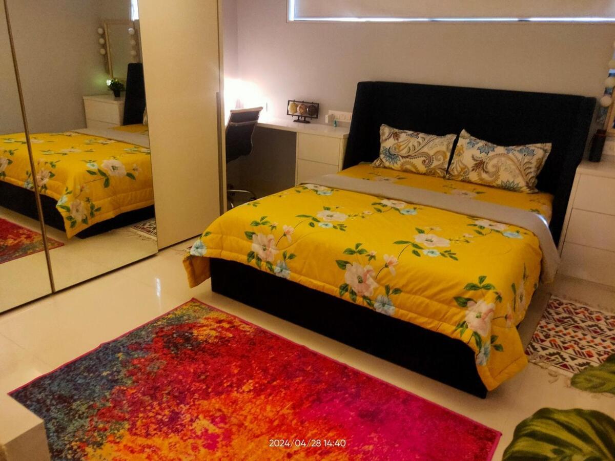 Casa Amora - Stylish Luxe 2bed 3bath Luxury * Mumbai