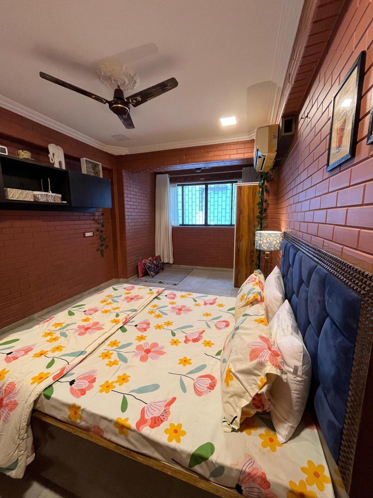 Brick Maison 1bhk With Free Parking, Juhu Bandra Mumbai