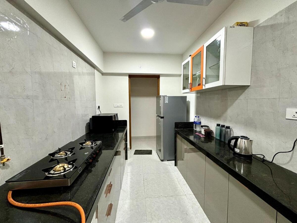 Apartment Vibrant 2 Bhk Near Airport