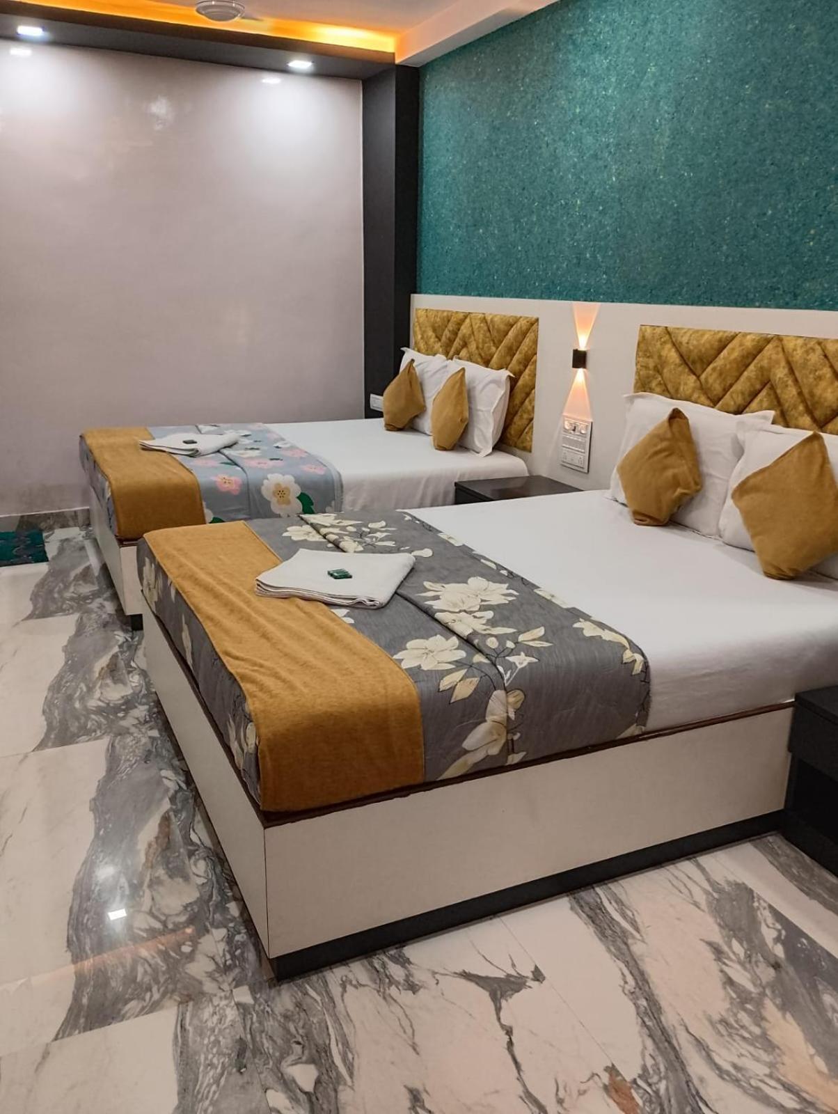 Guest house Galaxy *