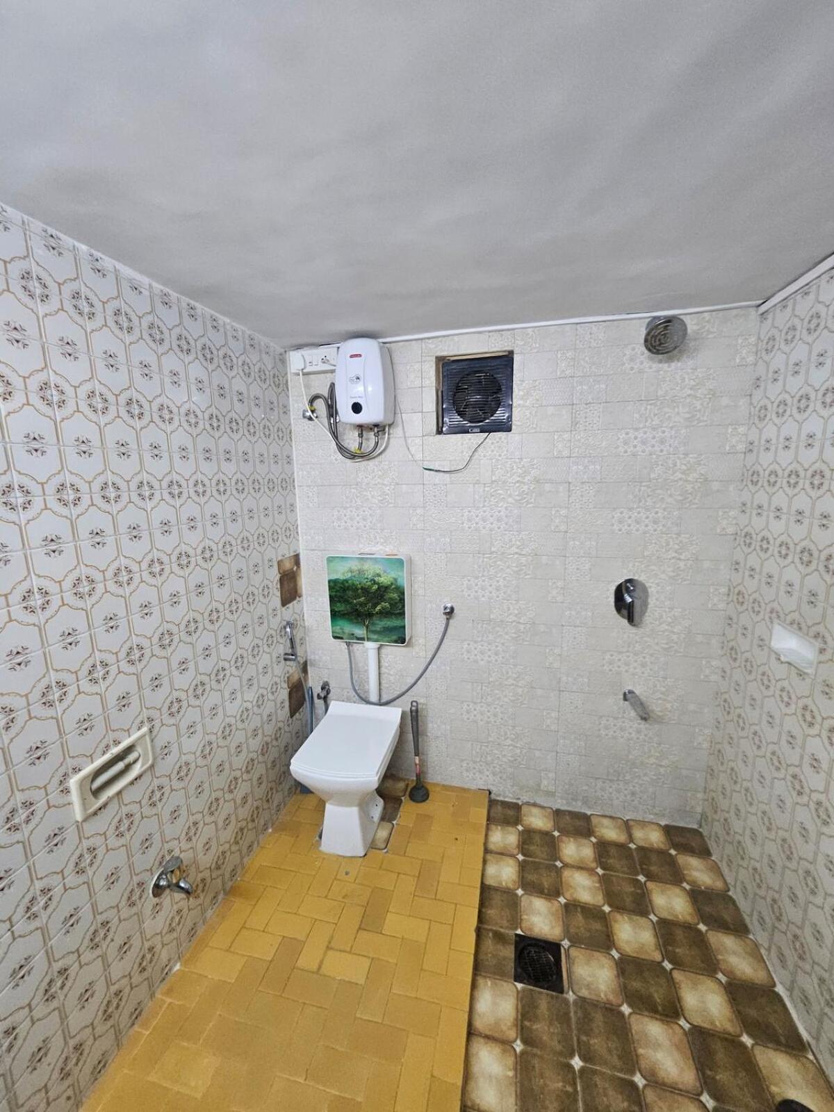 The Beautiful Bollywood 2bhk In Bandra Apartment
