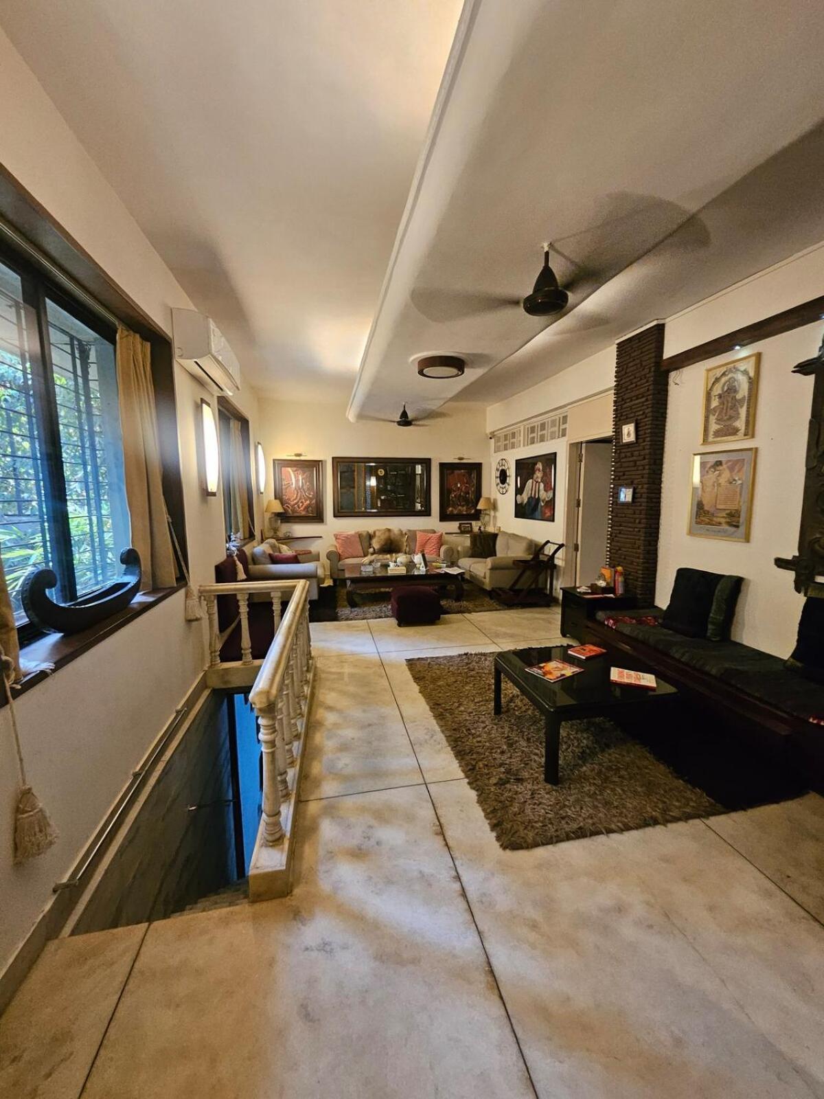 The Beautiful Bollywood 2bhk In Bandra Apartment *