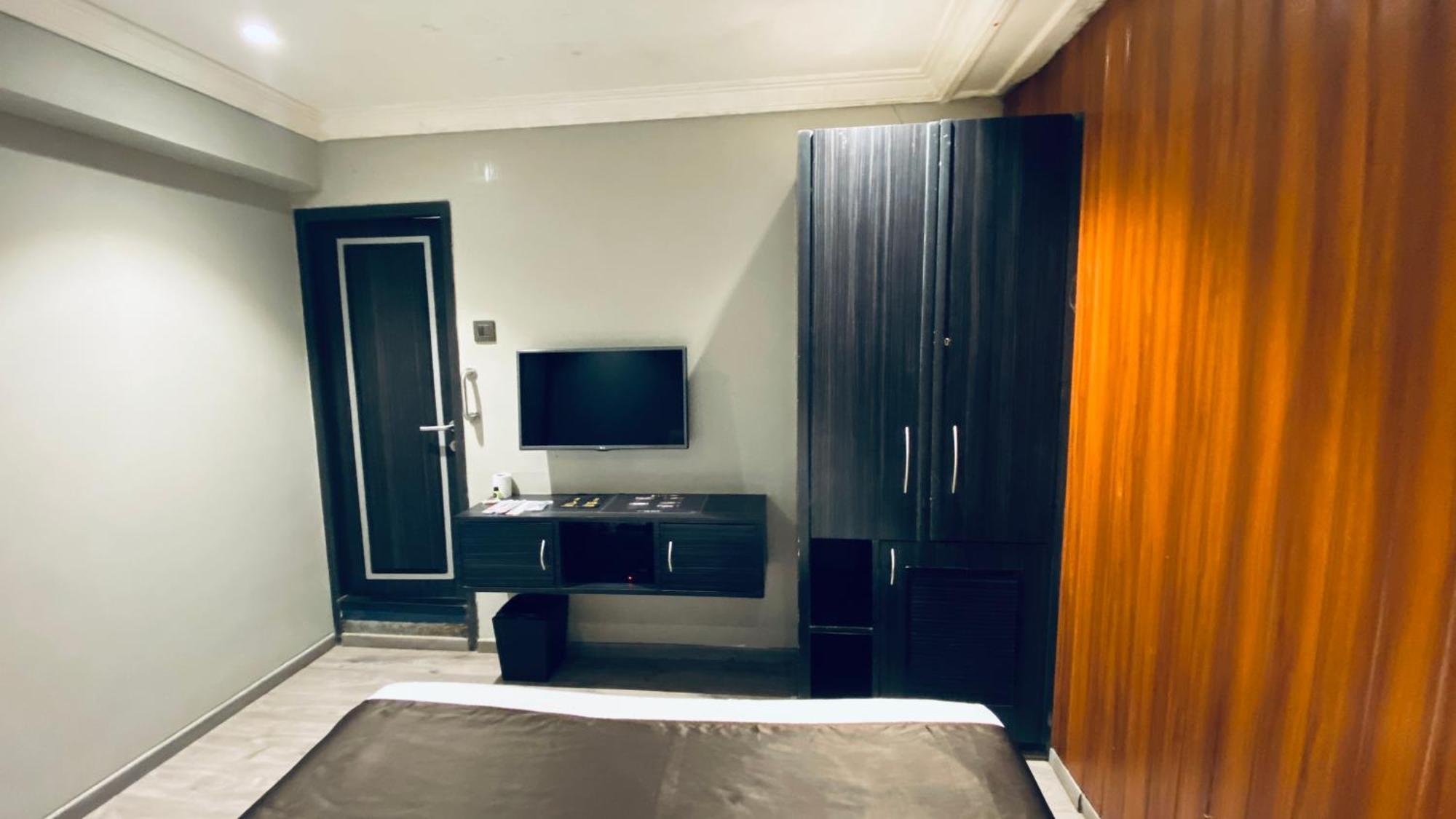 Gulf Mumbai- The Boutique Colaba 3*