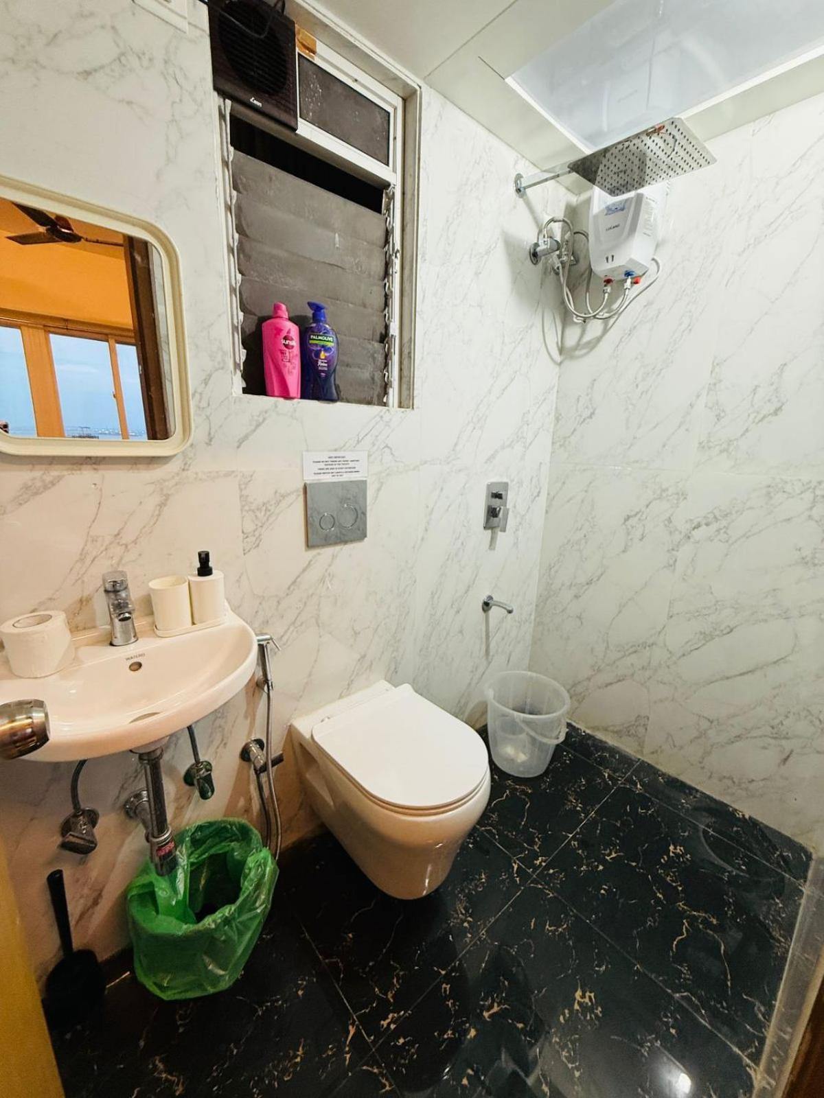 1bed In Parel Near Tata Memorial Hospital * Mumbai