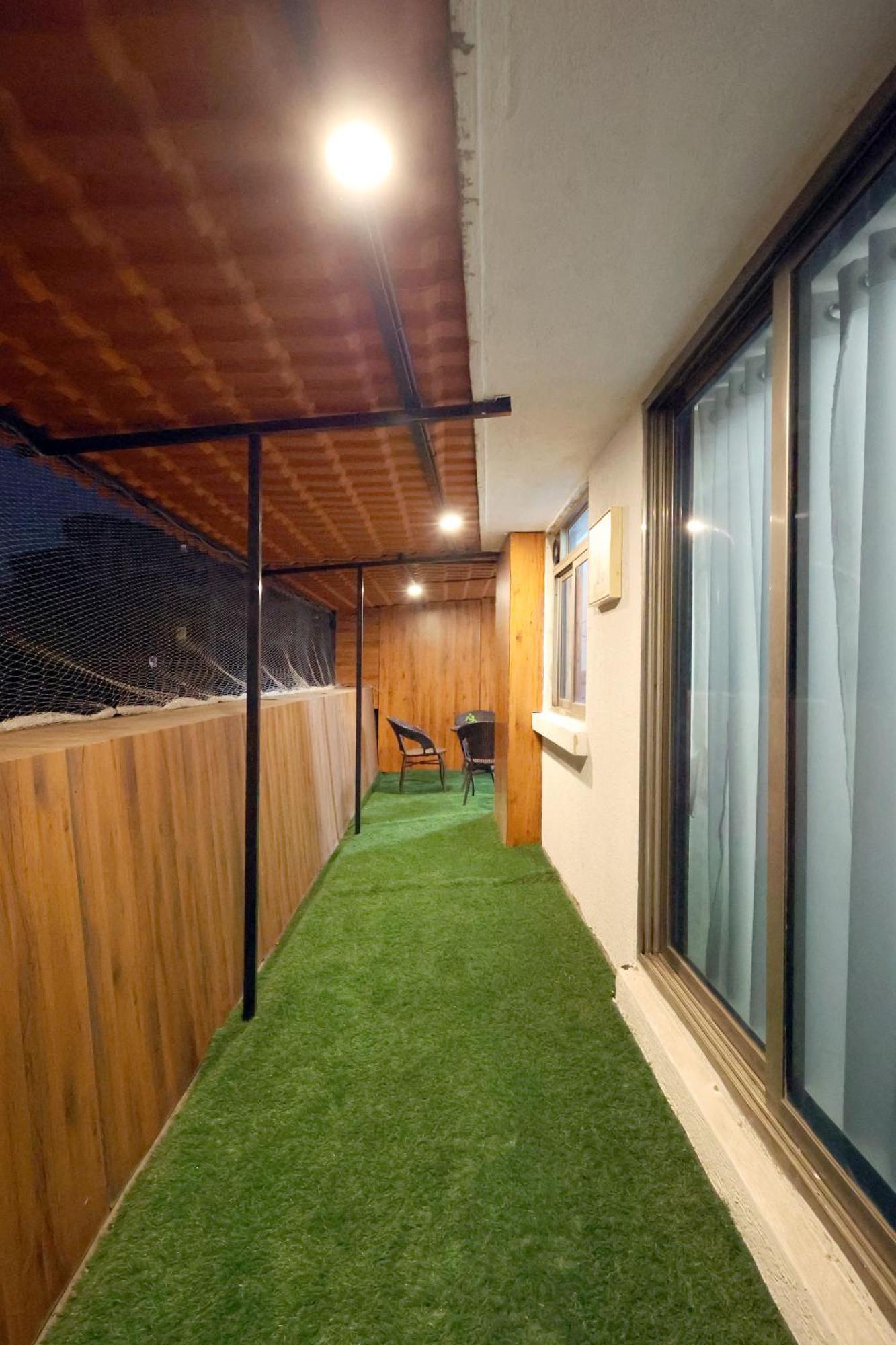 Apartment Signature - Gagal Mumbai