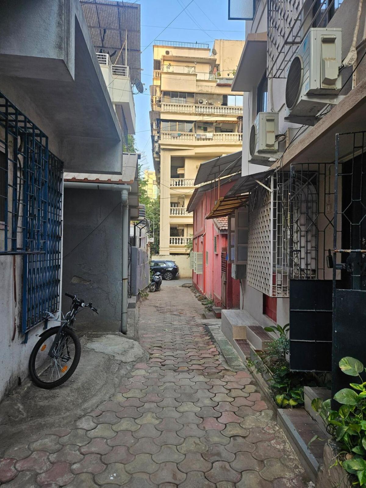Pali Perch 1bhk With Peace, Charm And Bandra Vibes * Mumbai