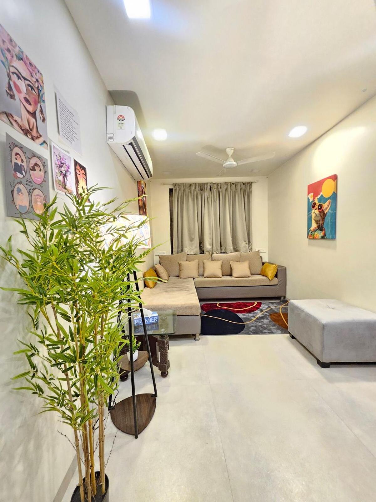 Apartment Pali Perch 1bhk With Peace, Charm And Bandra Vibes *