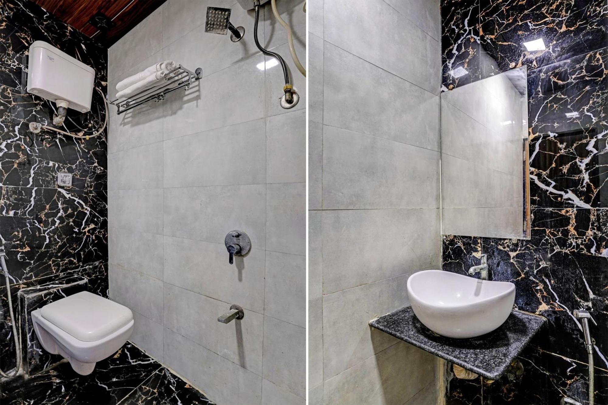 Oyo Blue Sapphire Residency Near Chhatrapati Shivaji International Airport Hotel