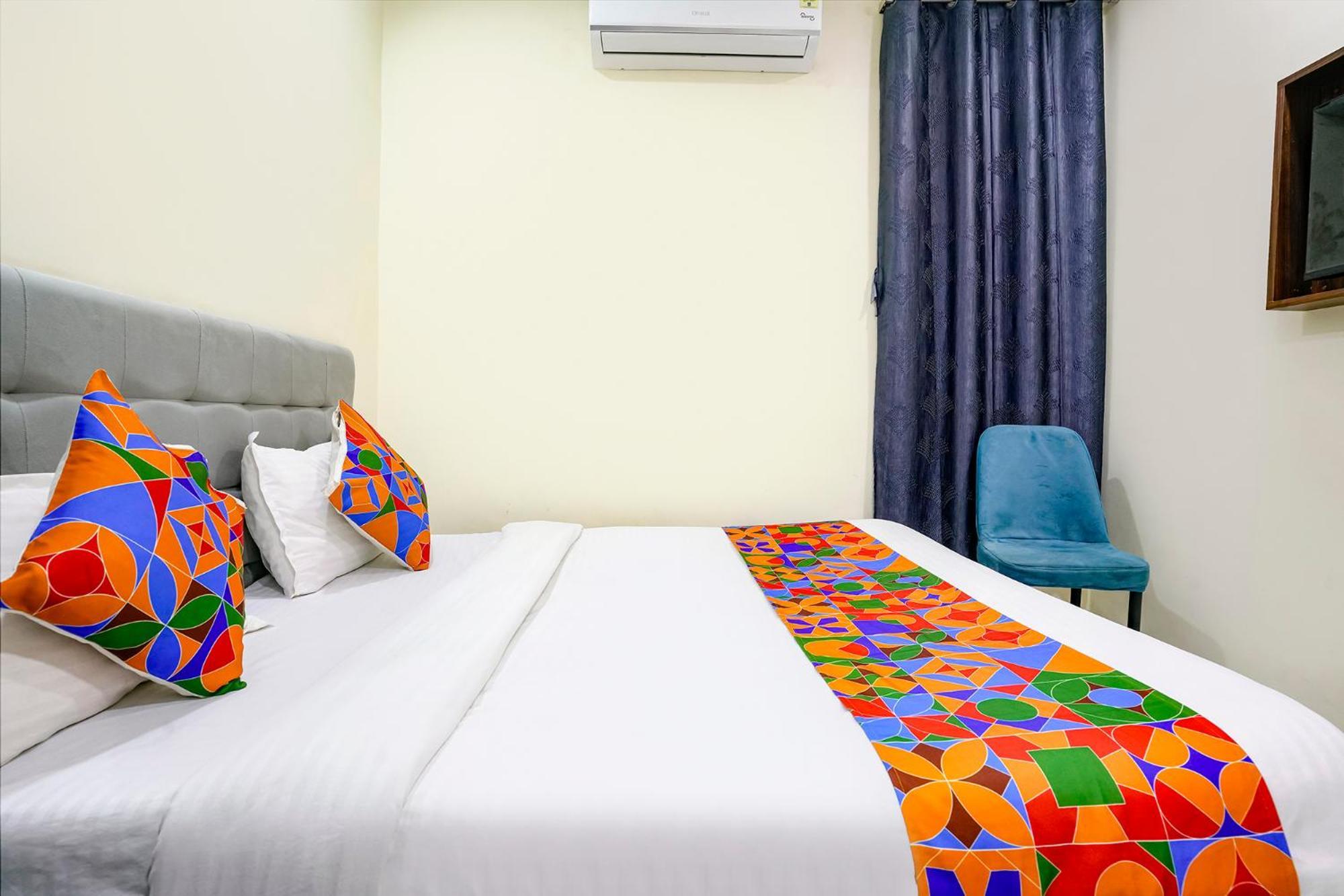Fabhotel Lexus 5 3* Mumbai