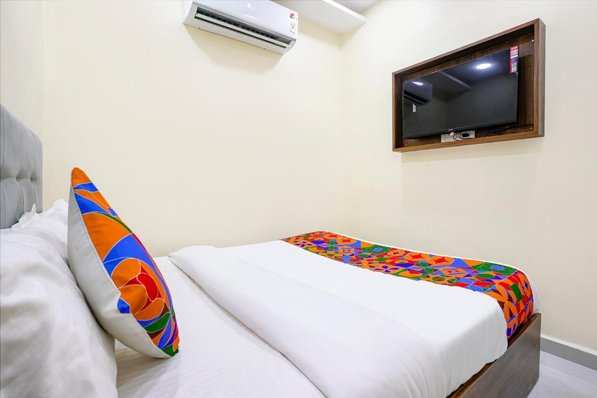 Fabhotel Lexus 5 3* Mumbai