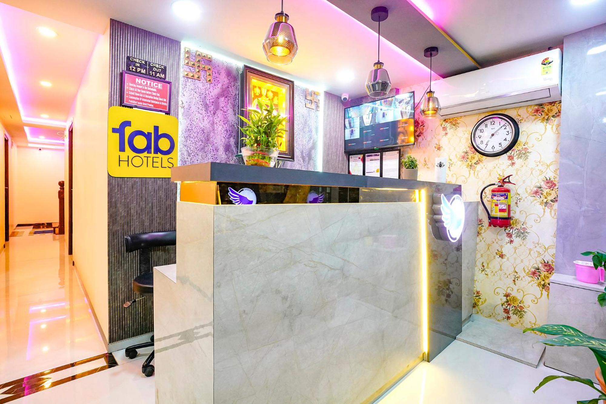 Fabhotel Lexus 5