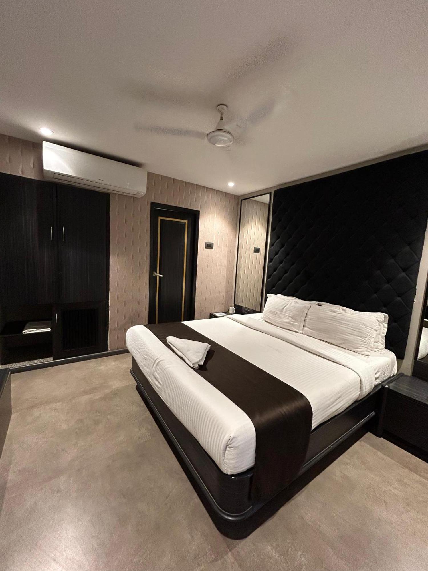 Hotel Gulf Mumbai- The Boutique Colaba