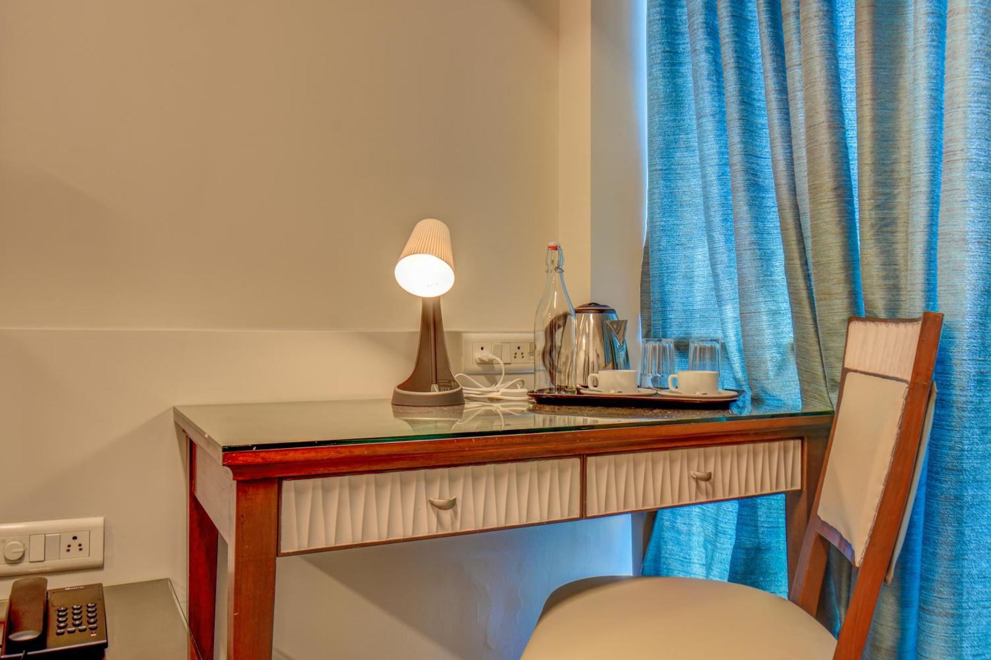 Hotel Staywood Suites, Mumbai
