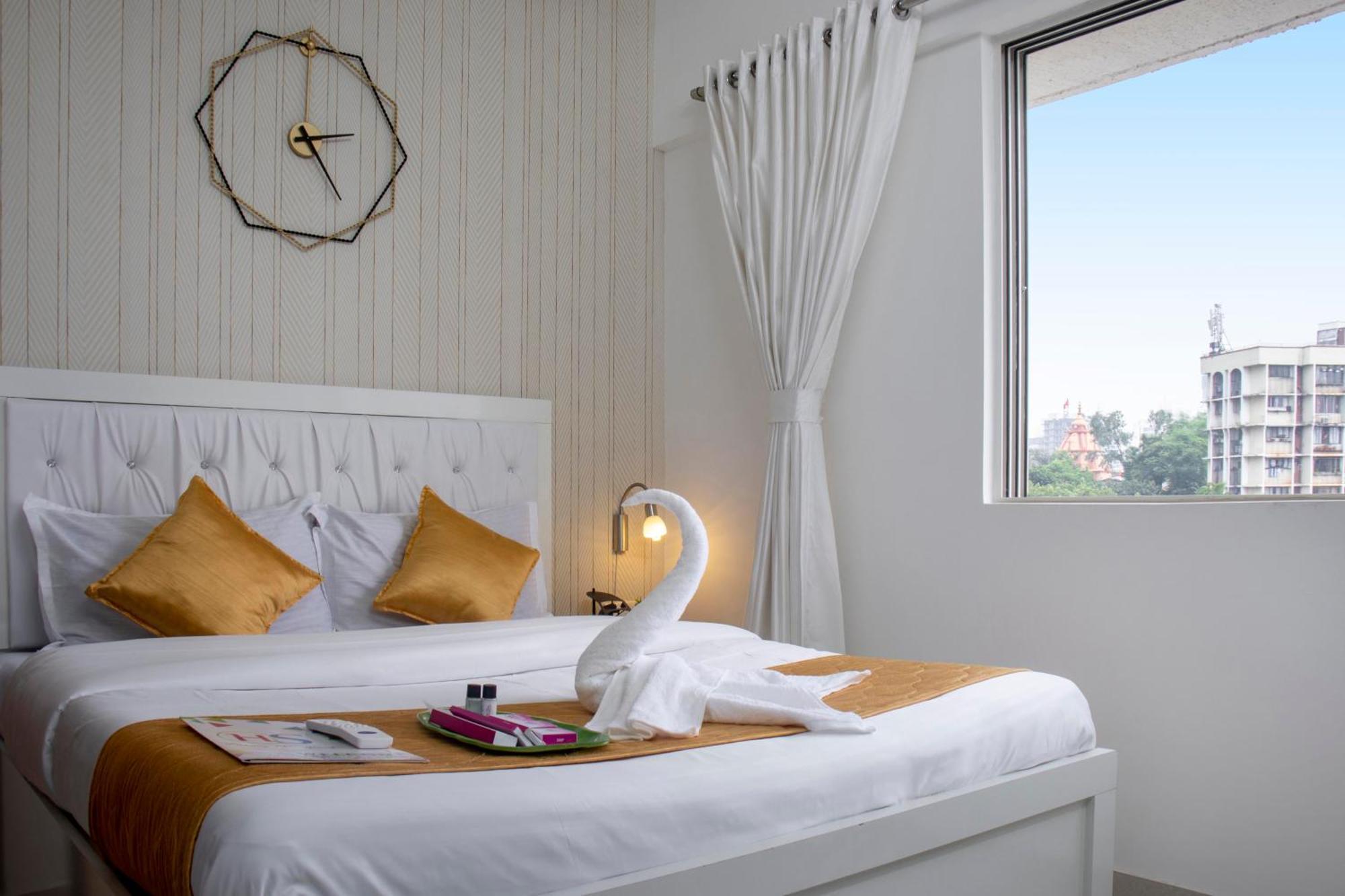 Apartment Gagal - Malad Mumbai