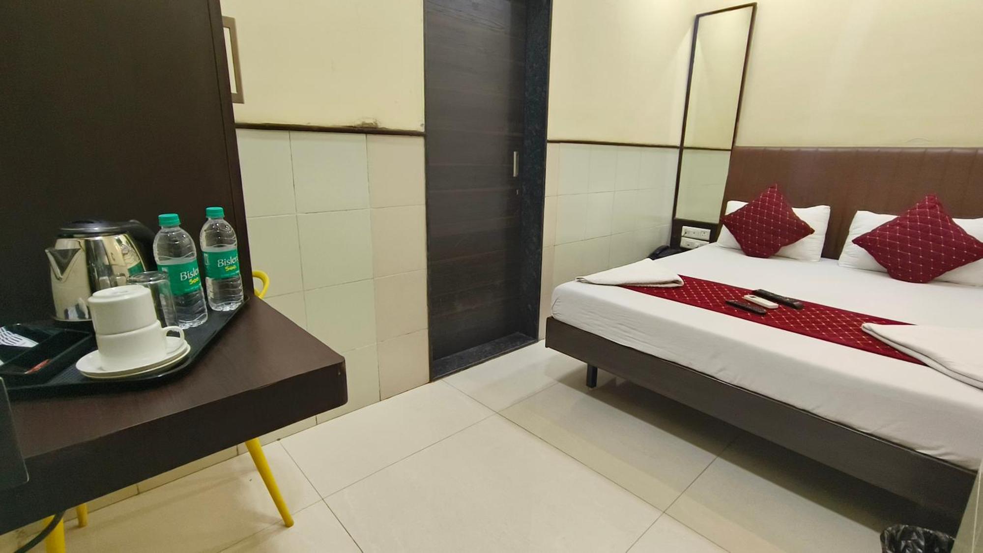 Smooth Checkin By Sion Triton - 2* Mumbai