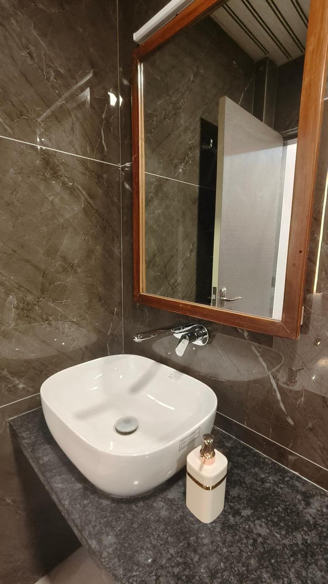 Hotel Smooth Checkin By Sion Triton - Mumbai