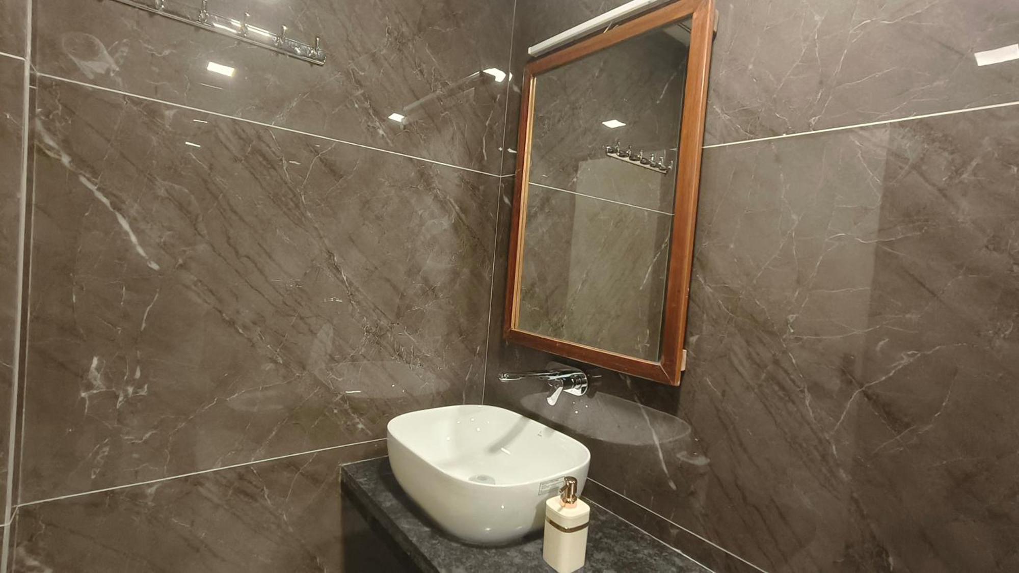 Hotel Smooth Checkin By Sion Triton - Mumbai