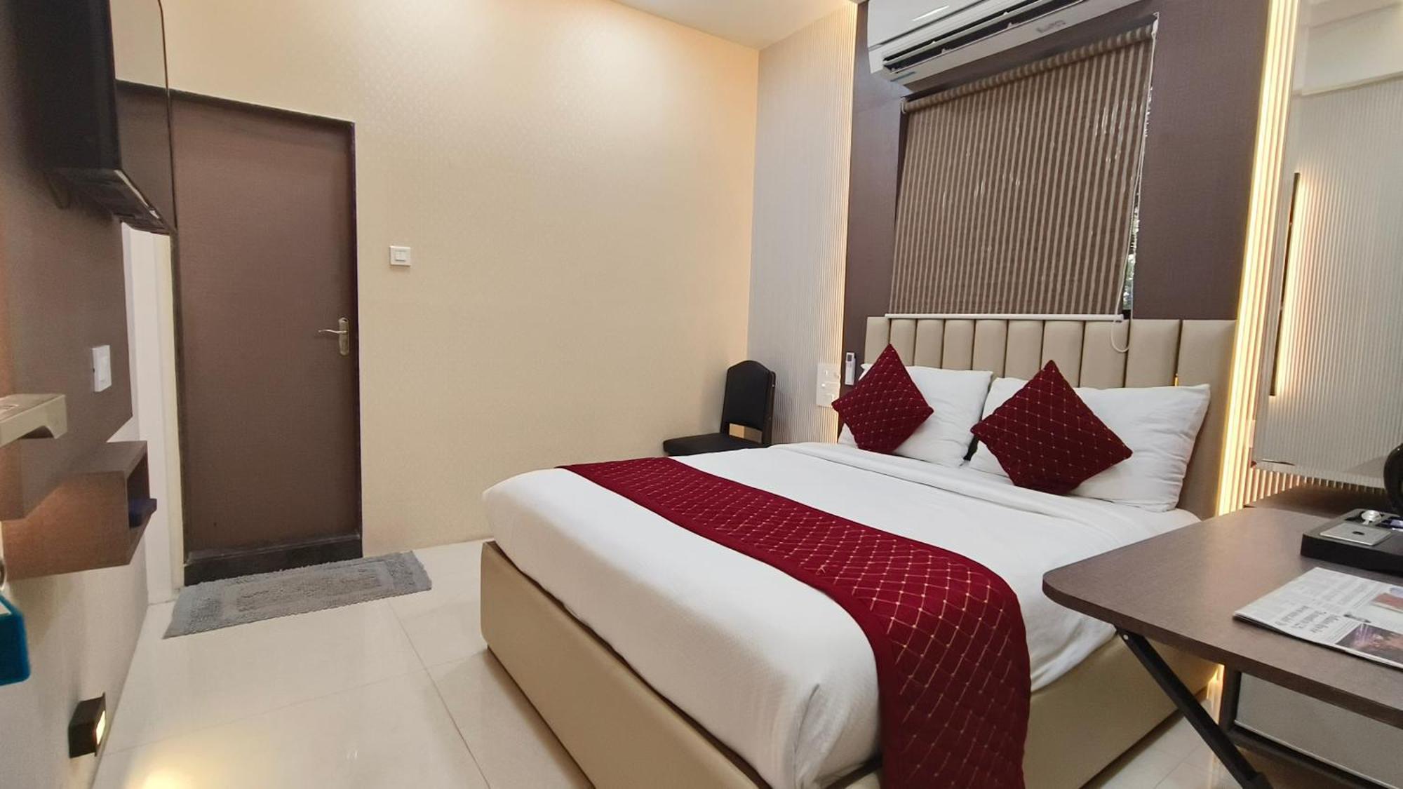 Smooth Checkin By Sion Triton - Mumbai