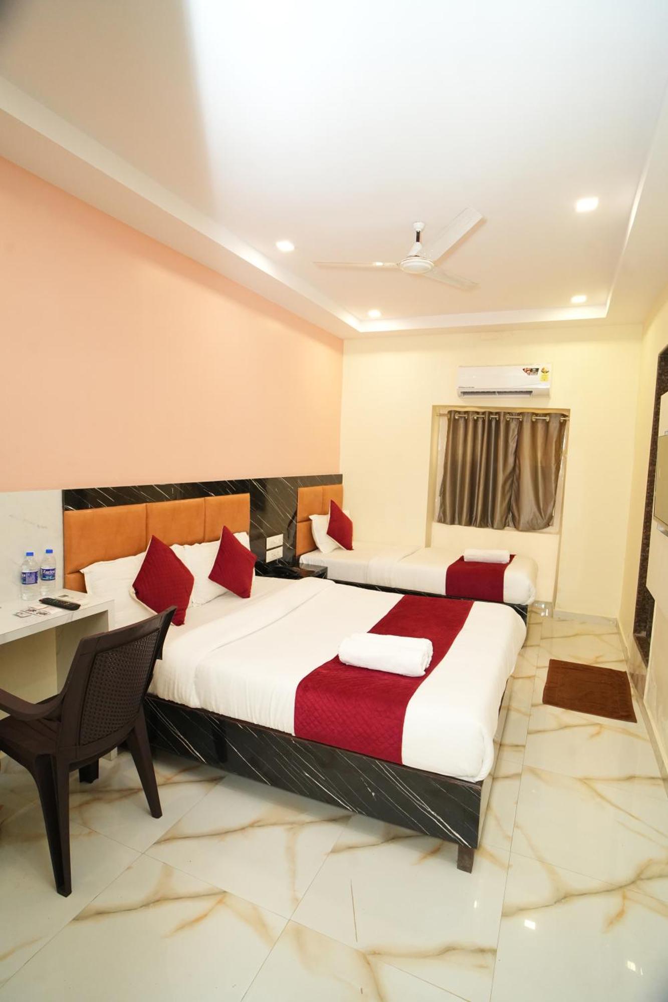 Rinza Residency Hotel 5*