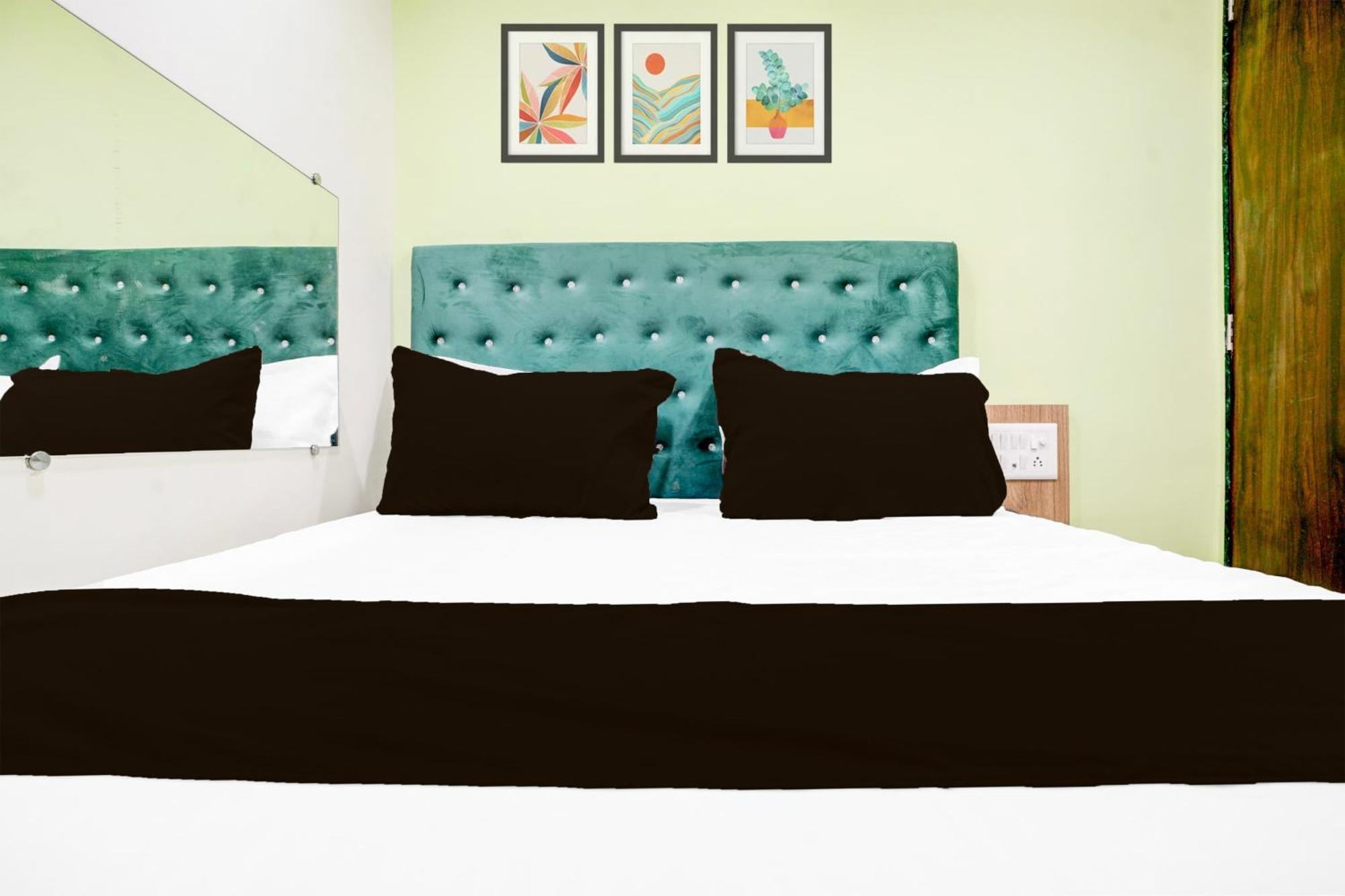 Hotel O The Palace 3*